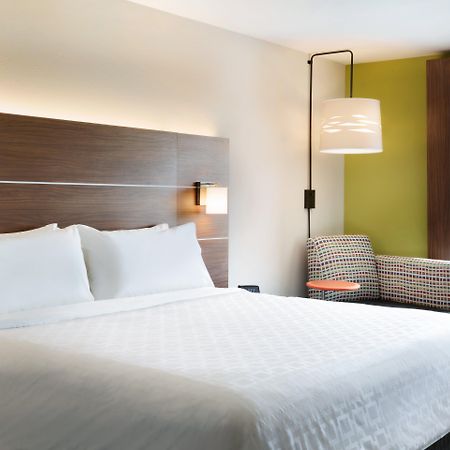 Holiday Inn Express & Suites - Columbus - Worthington By Ihg Zewnętrze zdjęcie