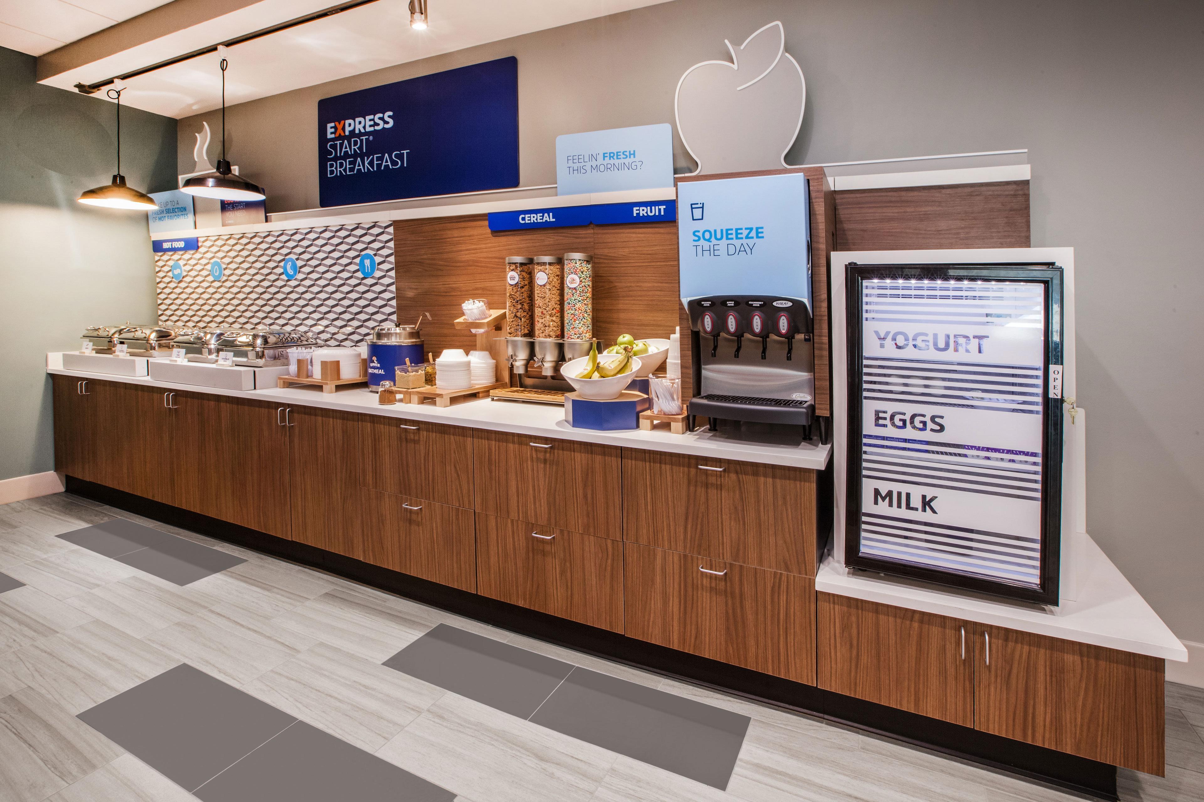 Holiday Inn Express & Suites - Columbus - Worthington By Ihg Zewnętrze zdjęcie