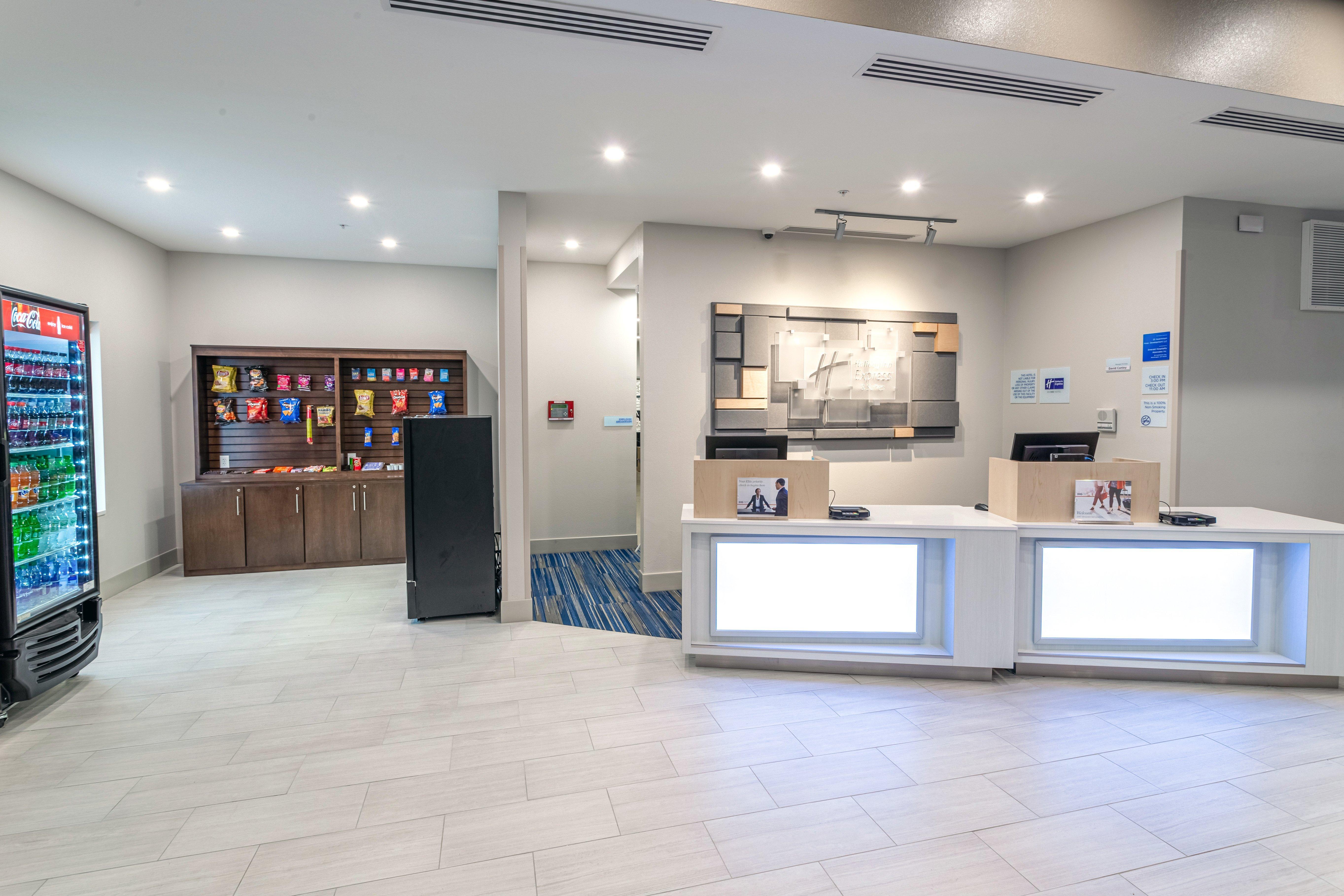 Holiday Inn Express & Suites - Columbus - Worthington By Ihg Zewnętrze zdjęcie