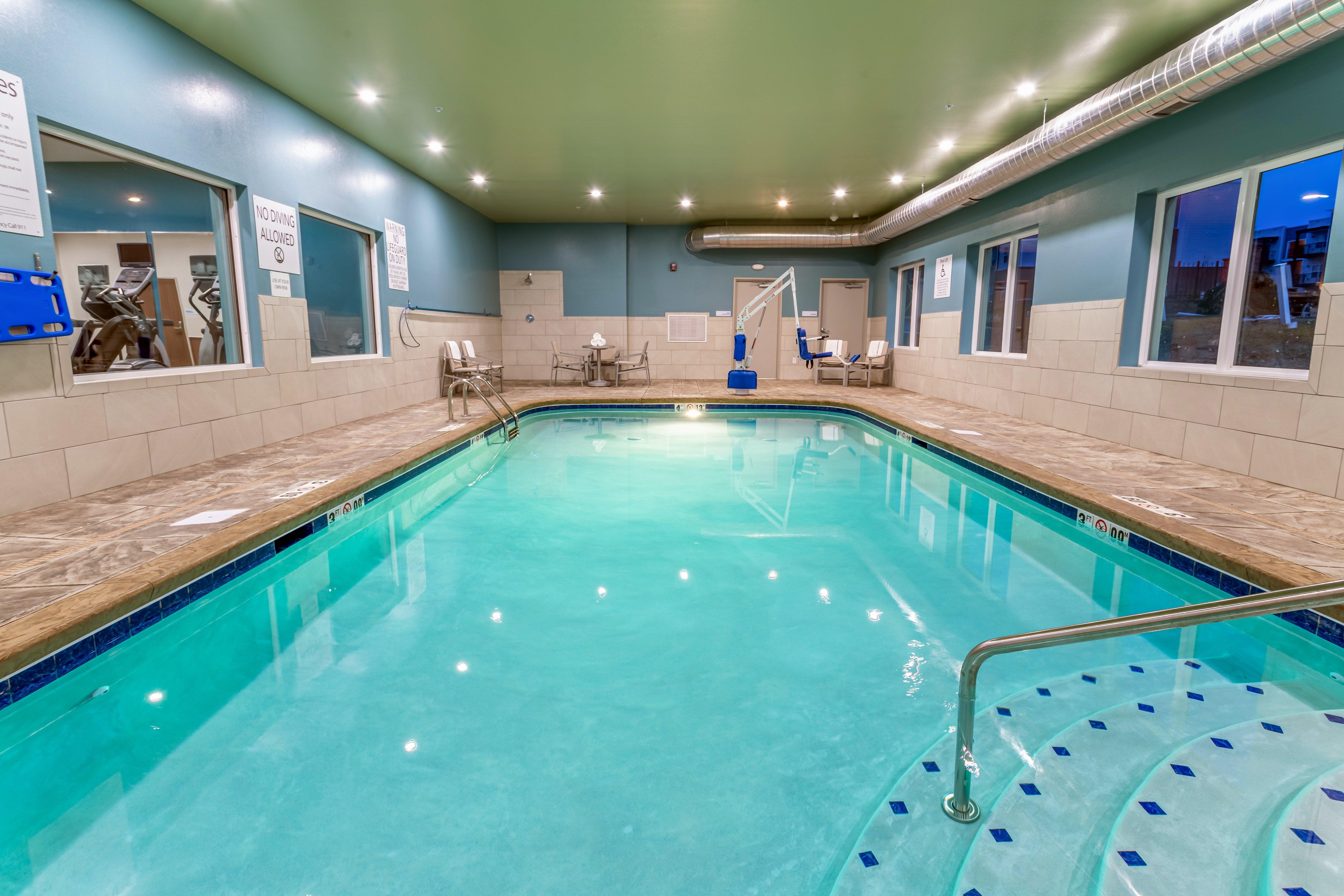 Holiday Inn Express & Suites - Columbus - Worthington By Ihg Zewnętrze zdjęcie